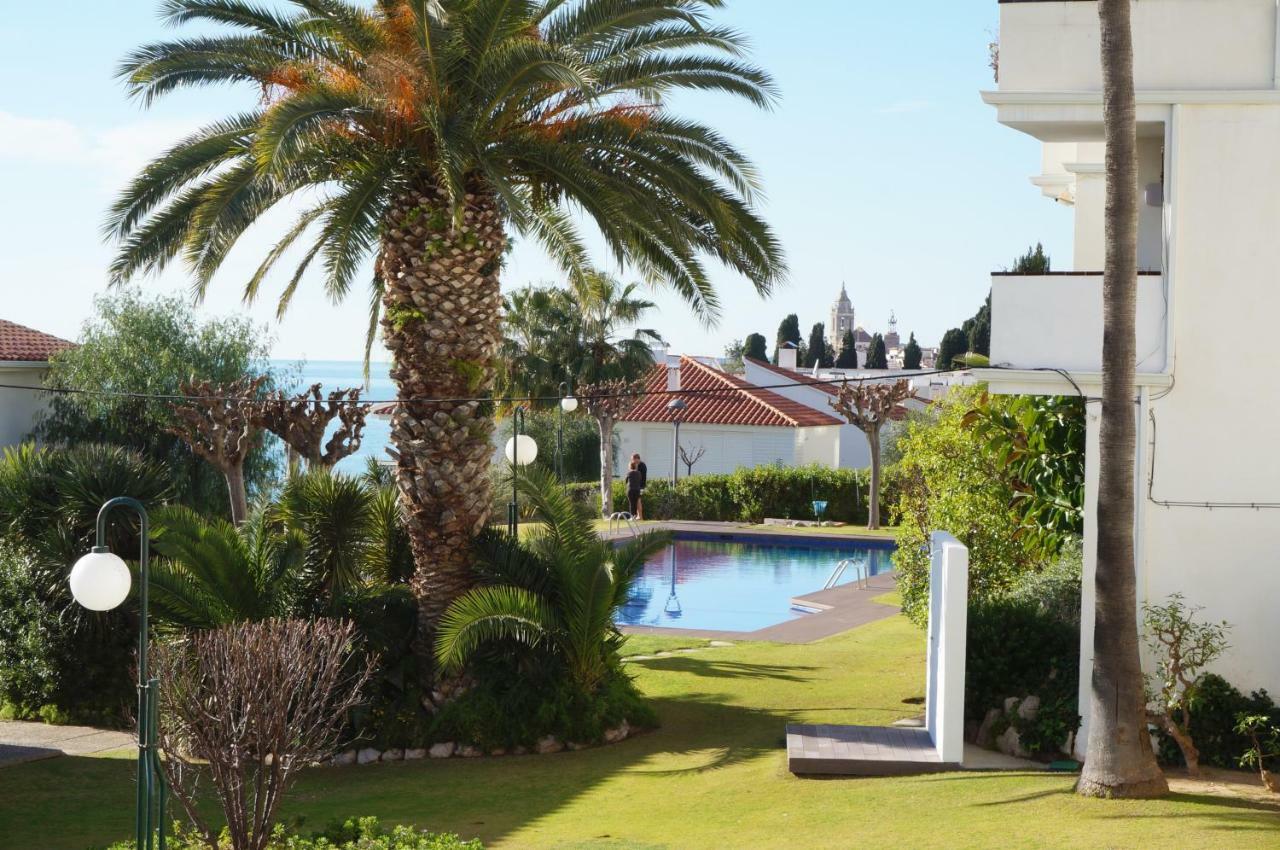 Апартаменты Cala Balmins Sea View Сиджес Экстерьер фото