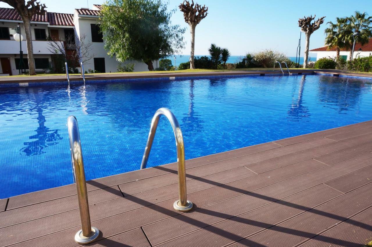 Апартаменты Cala Balmins Sea View Сиджес Экстерьер фото