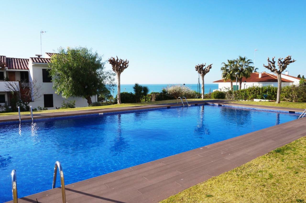 Апартаменты Cala Balmins Sea View Сиджес Экстерьер фото