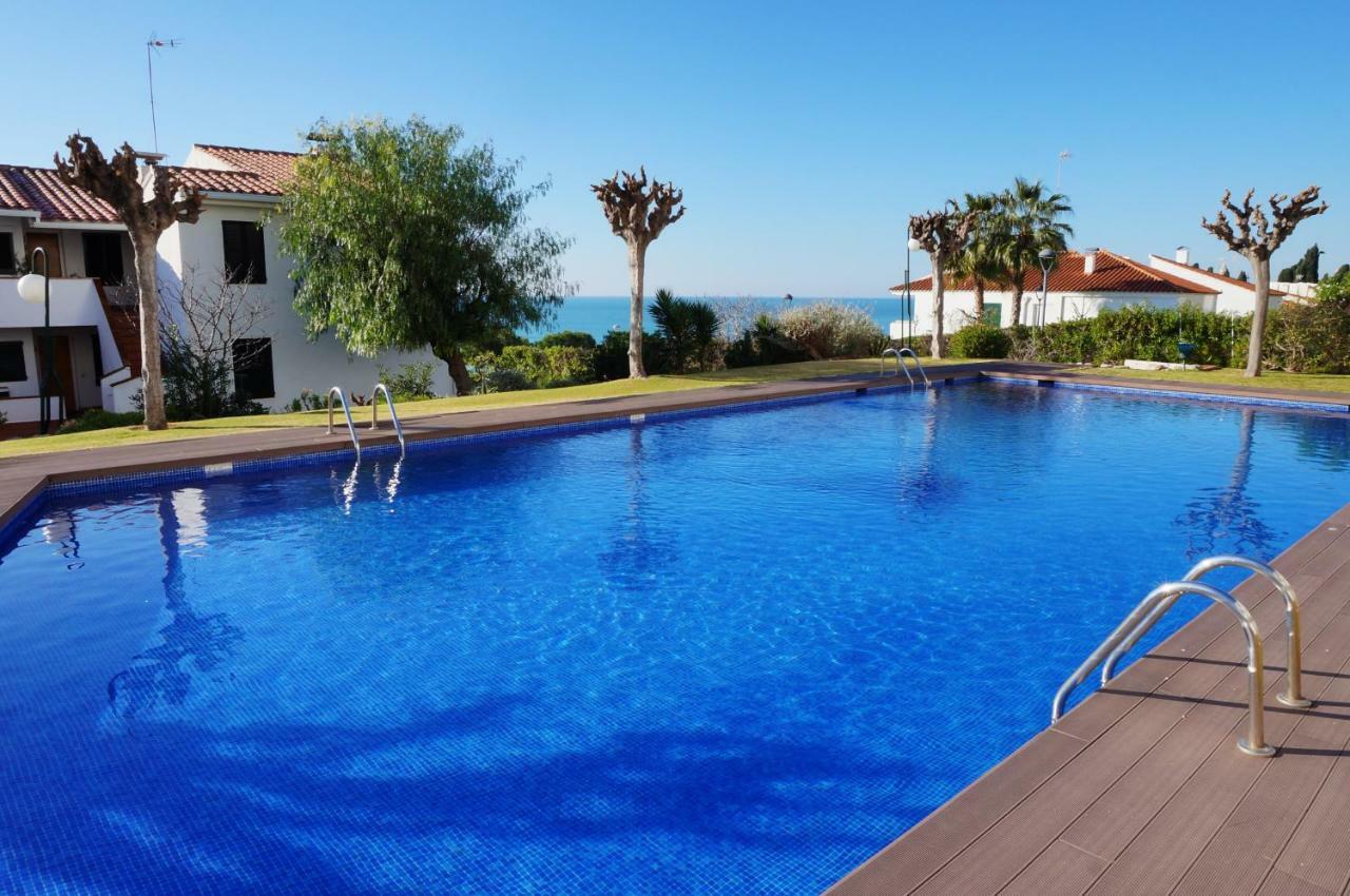 Апартаменты Cala Balmins Sea View Сиджес Экстерьер фото