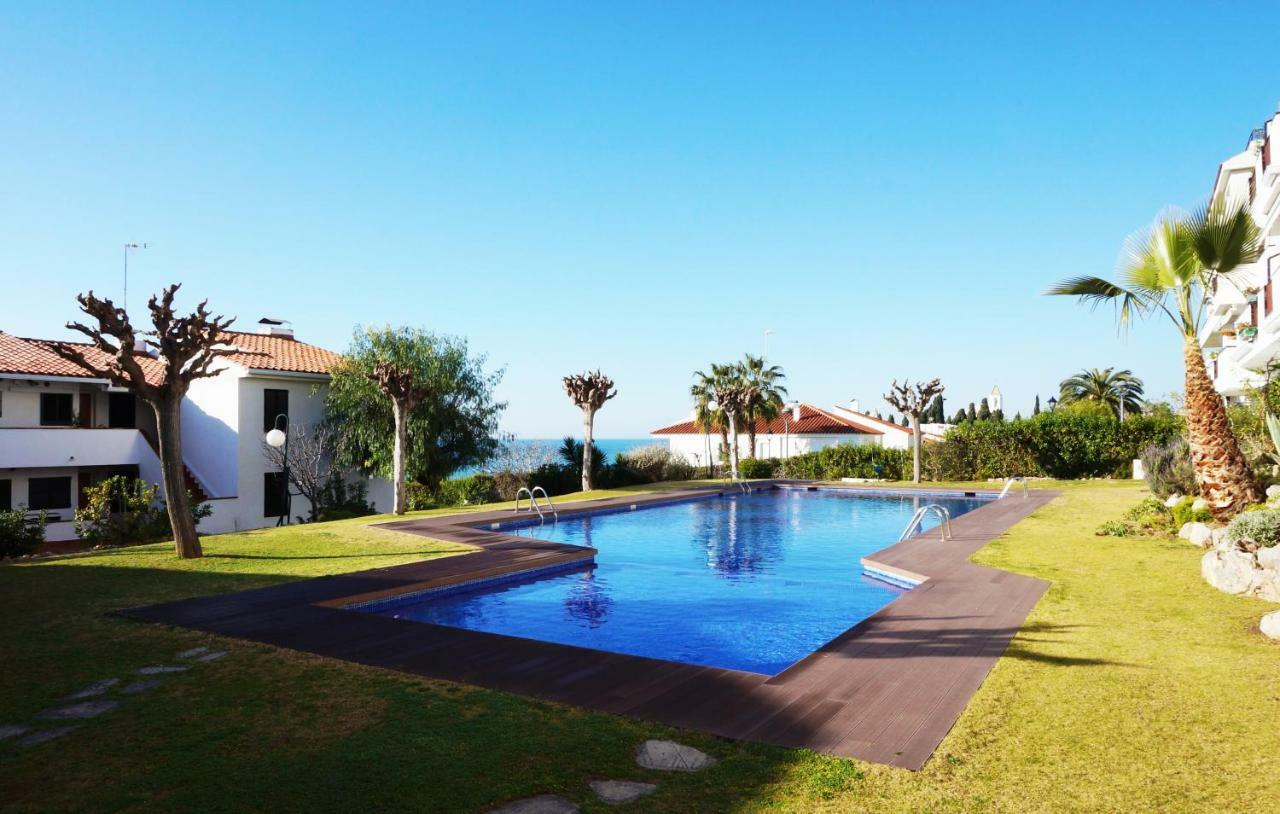 Апартаменты Cala Balmins Sea View Сиджес Экстерьер фото
