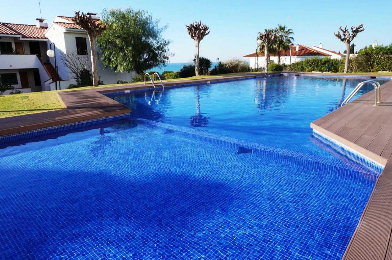 Апартаменты Cala Balmins Sea View Сиджес Экстерьер фото